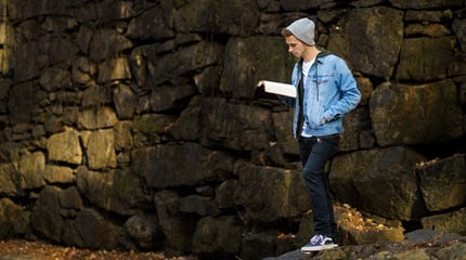 3 Encouraging Bible Verses to Start the New Year with Faith