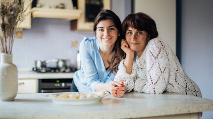 Ways to Strengthen Your Relationship With Your Parents When Your Views Differ